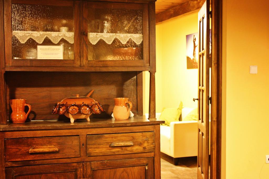 Apartamentos Turisticos Las Carballedas 拉瓦纳尔德尔卡米诺 外观 照片