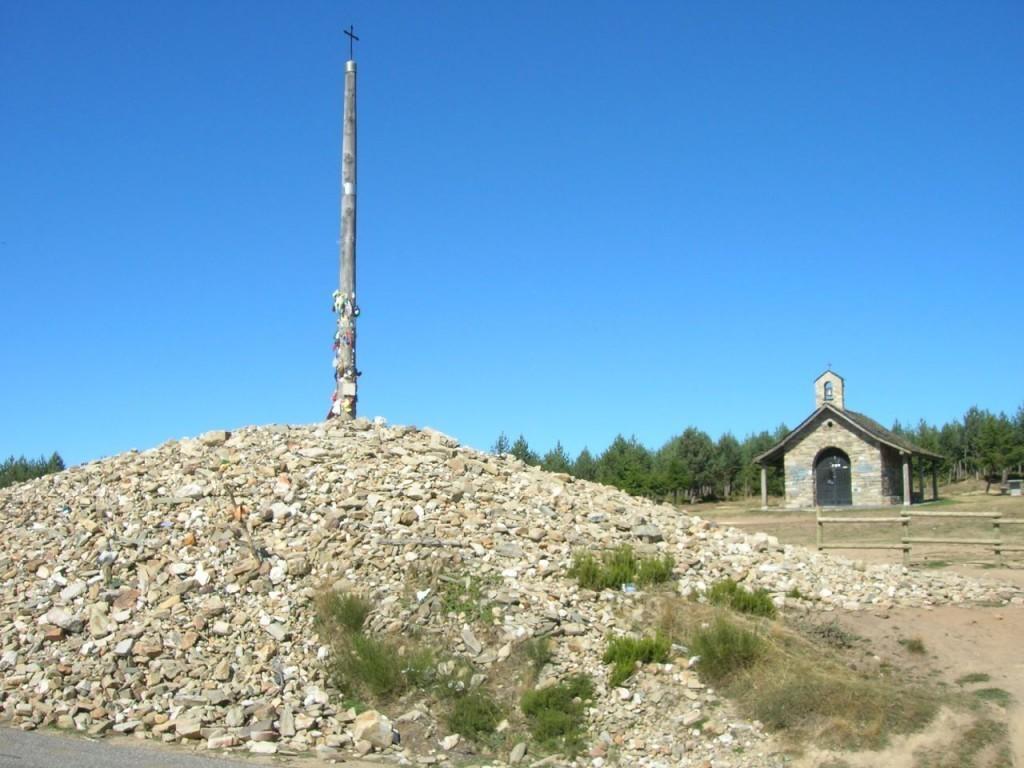 Apartamentos Turisticos Las Carballedas 拉瓦纳尔德尔卡米诺 外观 照片